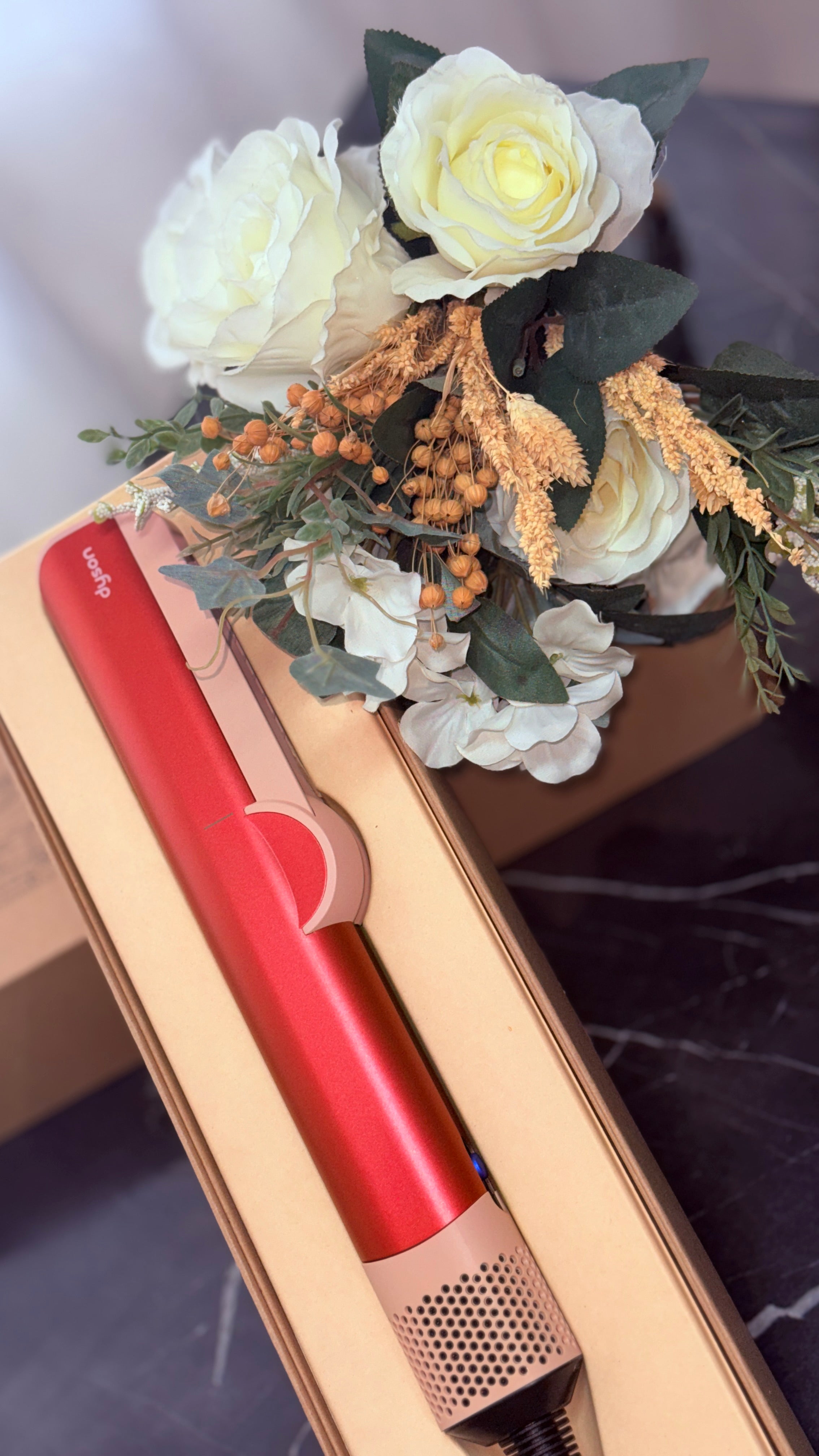 Dyson Airstrait Sac Düzleştirici